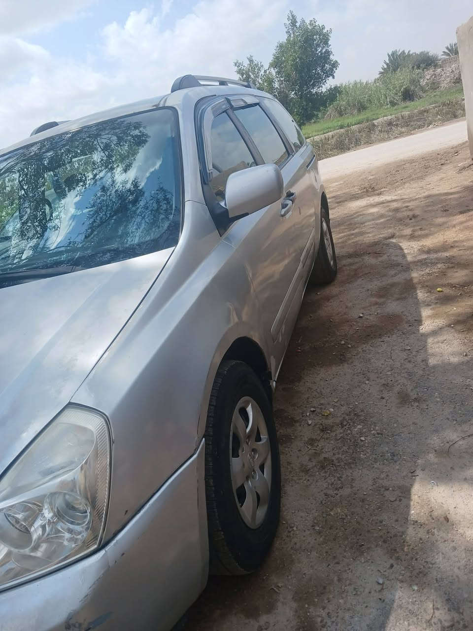 سيدونه 2008
ضرره جمالغ فقط بدون عابر 
بيه رش صبغ اكول حزام احسن 
سياره جاهزه كير محرك حداديه  كفاله
سعر ١١٥ وبيه مجال مكان سماوه الوركاء
***********
