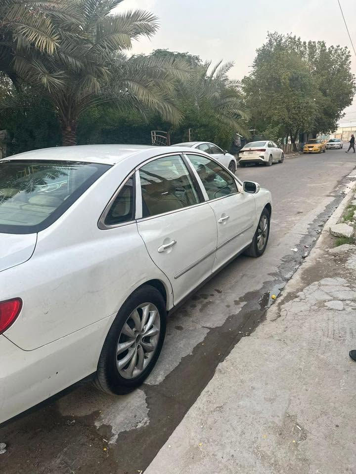 السلام عليكم، أزيرا موديل 2008 للبيع خليجي محرك 3.8 مكفول هو والگير السيارة مصبوغة حزام السعر 85 وبيها مجال، رقم الهاتف ***********
