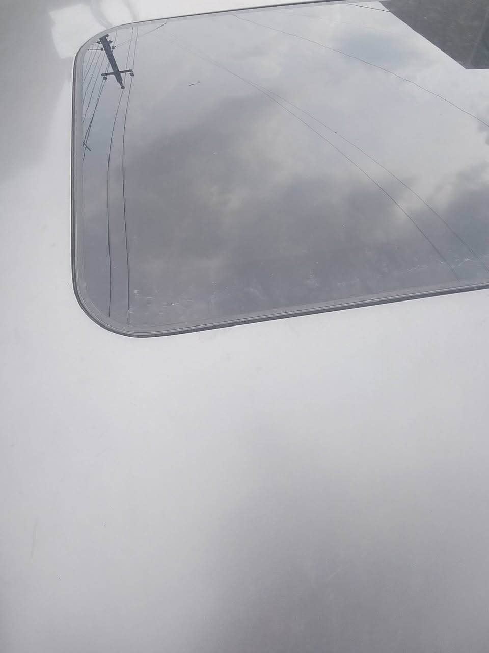 سلام عليكم
فورتي موديل 15 فول موصافات  المكان بغداد العبيدي للاستفسار الرقم ***********
