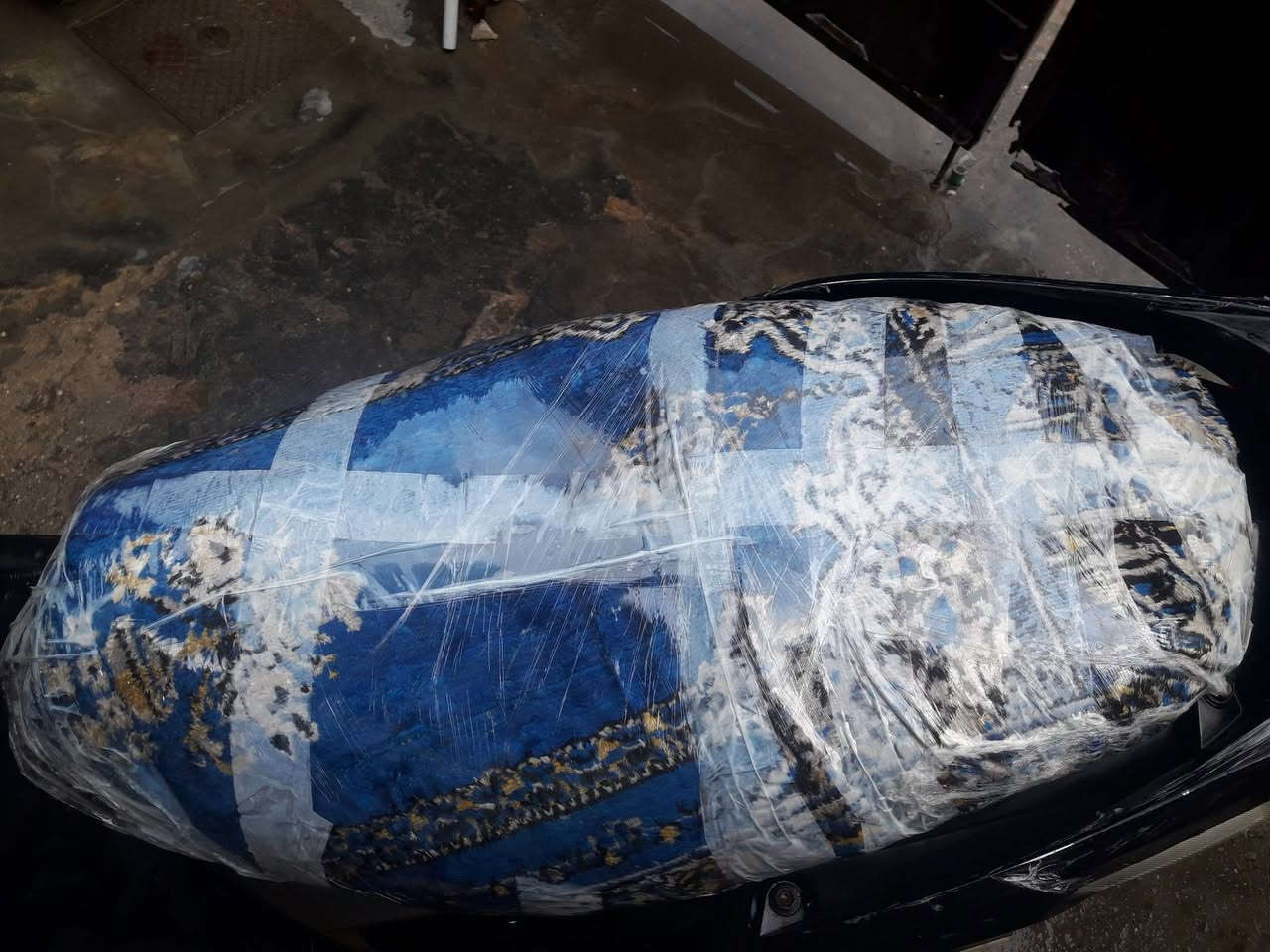 السلام عليكم من رخصة الادمن 
 
دراجة سكنس فحل نوزل خطين سكليتر 

امانة لله تترحملي عله دراجه 

دراجة خير من لله شلعة فوول 
نكرة سلف هندر كدامك موضحه بالفيديو 

عنواني بغداد الجديدة نعيريه

سبب البيع طالب سادس ومعهد مستعجل عله بيعتها

السعر 600وبيها مجال قليل 

خاص ممتواجد هاذه رقمي ***********
