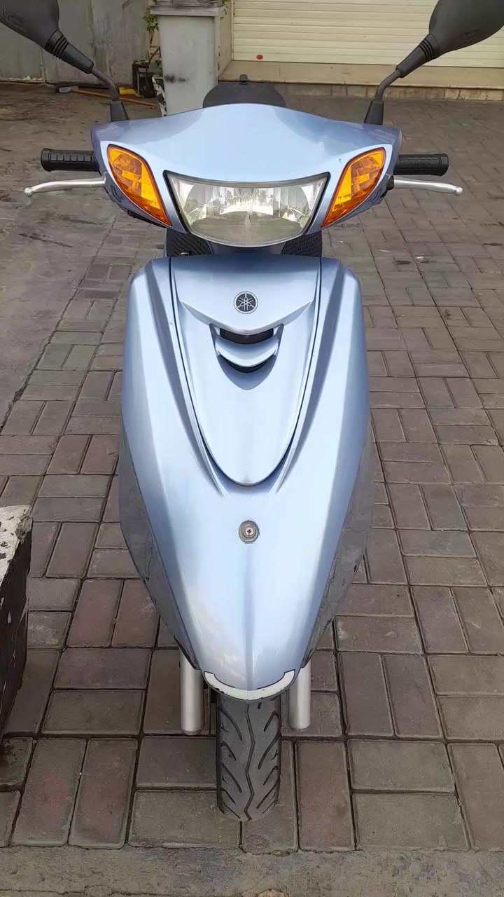 من رخصة أبو الكروب المحترم دراجة اكزز رمبة للبيع دراجة جديدة قبل أسبوعين منزلها من الرمبة الدراجة ماشيه 13الف جيب فيتر وفحص السعر مليون 750الف قفل مكاني الكاظمية شارع النواب ***********
