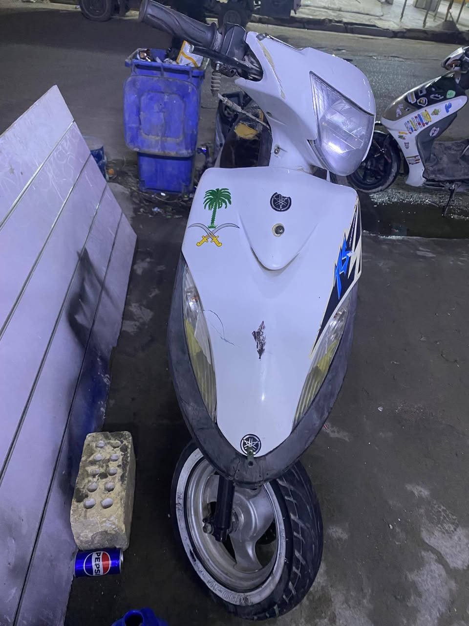 السلام عليكم ماكس عدله دراجة بلاديه 49 تخبل ناعمه كلش شغالة سلف وهندر نكره بيه دبل خلفي رياضي دراجة كامله مكمله وملاحهه يخبل كفراته بلاديه سعرها 400 مكاني بغداد شعب رقمي ***********
