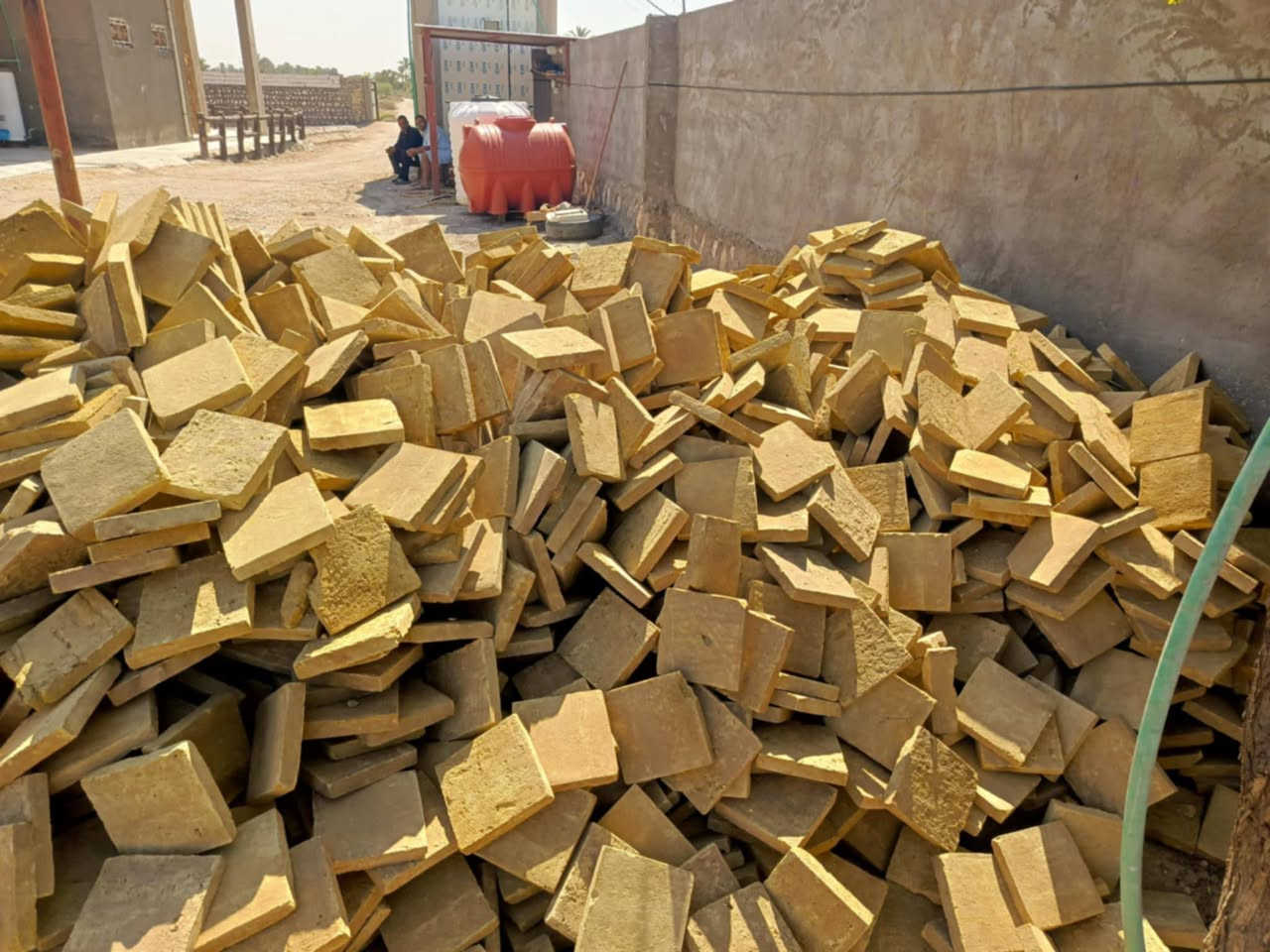 فرشي درجه اوله 
*********** // *********** واتساب
