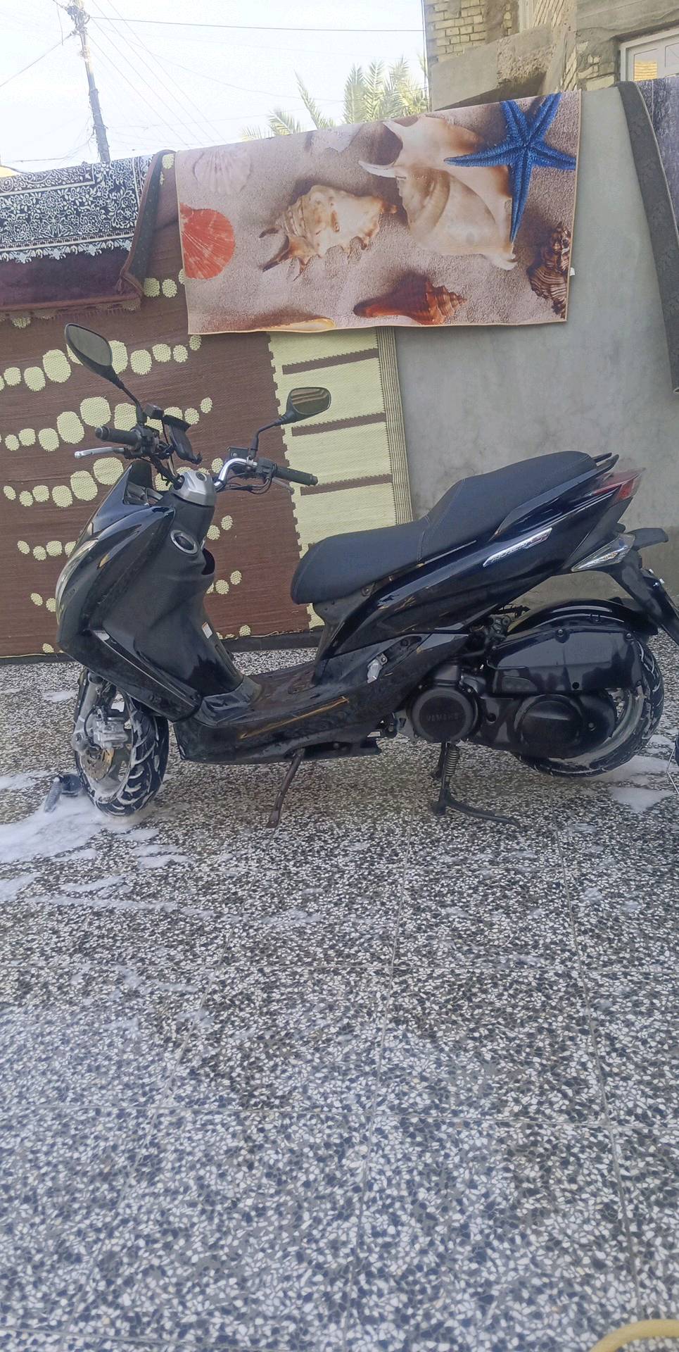 سلام عليكم  دراجه #ماجسته S ياباني الاصلي نوزل خطين ستان كهربائي شلعه معدله  مال جناي اخذته بشهر 11كما موضح بالعقد الشراء  السعر 13$  والاستفسار*********** المكان بغداد