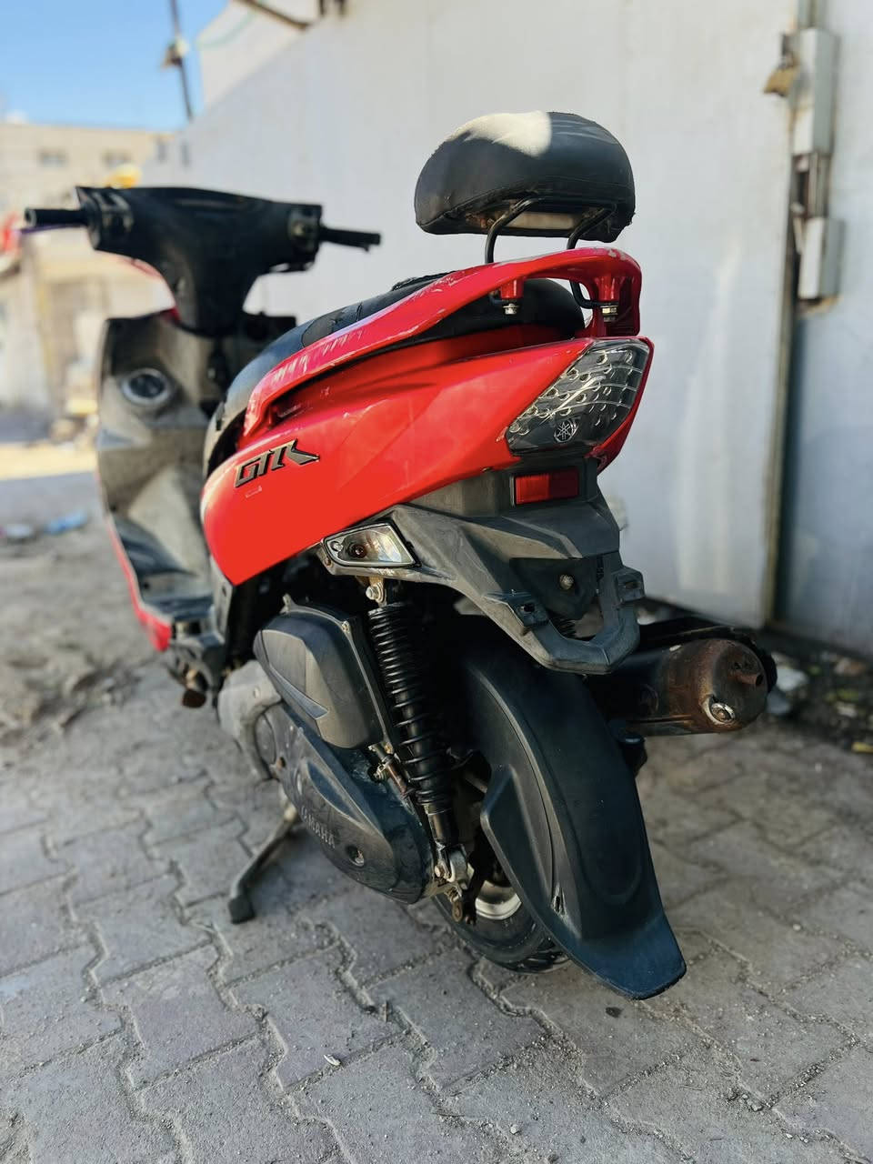 سلام عليكم
مكلف بـالنشر 📌
دراجة GTR  جي تي ار 

اللون أحمر ❤️
موديل 2009 ياباني✨

شلعة ومعدل 💯 كهربائيات شغال 
عينه أشارة لايت عالي ناصي💡

للاستفسار ‬: ***********
العنوان " الحكيمية مقابل النافورات📍
