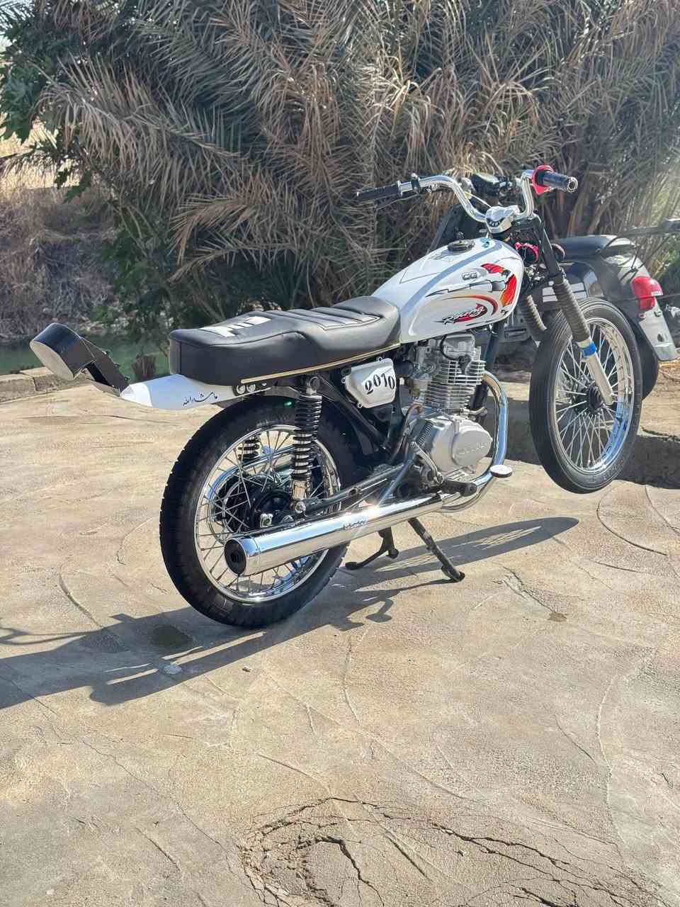 السلام عليكم ✋
دراجه لبيع دراجه كله ٢٦ 
بس المكينه ٢٤ 
درجه ناشف ماعيزه برغي 🔩
ترايك البصرة 😅✈️
دراجه هاون 
المكان دوانيه قضاء الشامية 
الشراي خاص الموشراي أعرف شحجي ويه 🩴


**إذا كنت صاحب هذا الإعلان وتريد حذفه لأي سبب، رجاءا أرسل رسالة إلى الدعم الفني**