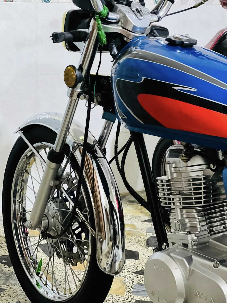 سلام عليكم دراجةاربعه كير نامه امتياز٣احرف اصلي مديل٢٤الشاصي٢١اصولي وكيله العارضي محرك مكفول كهربيا شغاله السعر 950الف وابيعه مجال الرقم ***********
