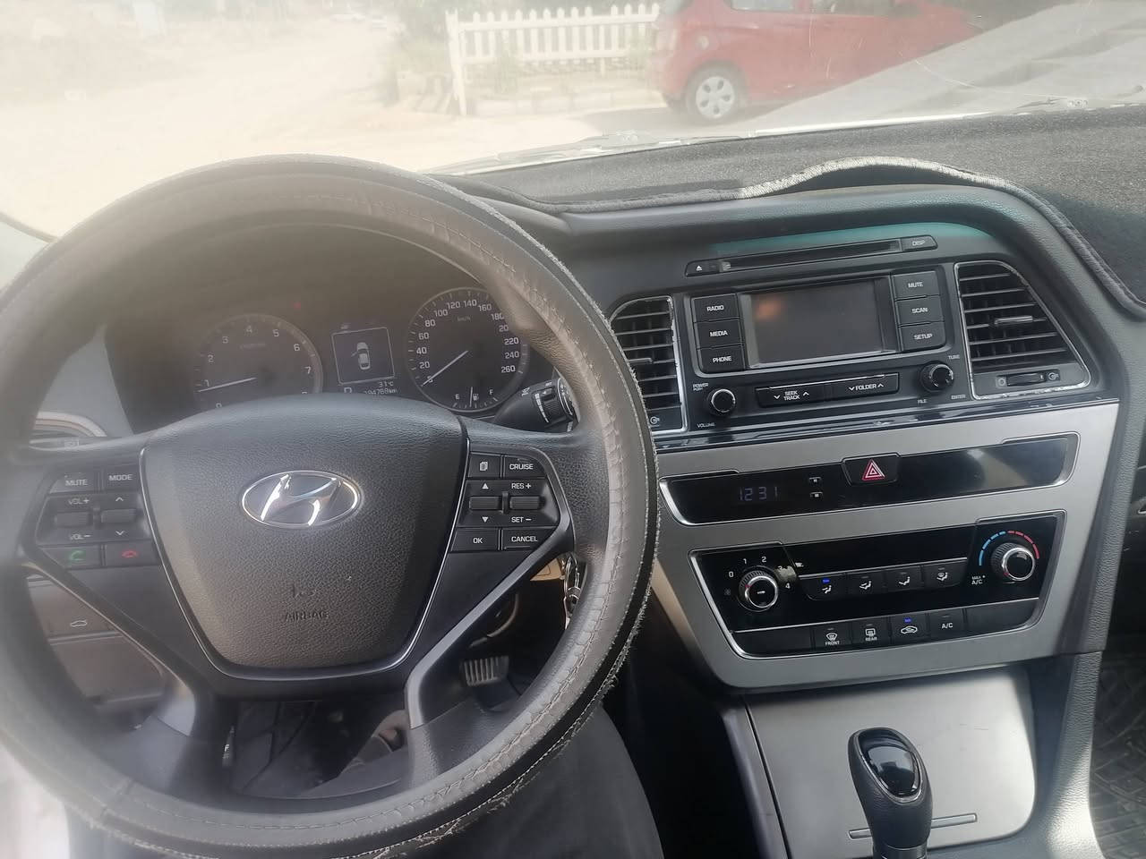 سوناتا للبيع موديل ٢٠١٥ خليجي شكل ١٦ مكفولة كفالة عامة ماعدا بارد قليل جدا محرك ٢٤٠٠ دوش مكفول لاتبخير ولاتنفيص رقم أربيل الجديد سنوية وهزة وأرقام جدد السعر ١٥٥ الاتصال على الرقم ***********
