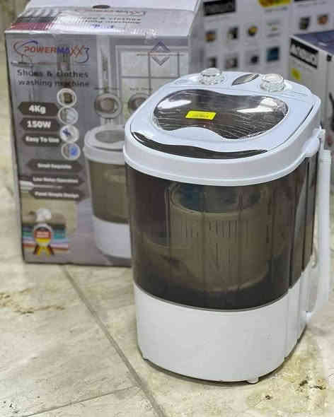 وفرنالكم غساله ملابس الأطفال والأحذيه (3×1) 
( غسل٫٫تجفيف٫٫غسل احذية)
من شركة POWERMAXX3 
الالمانية 🇦🇲🇦🇲 
 ضمان حقيقي سنة 💯💯
مفيده لكل ام بيت هذي الغسالة راح تختصر عليكم الوقت والجهد عملية وسريعة بشغلها ومتاخذ مكان وسهلة التنقل 
🔴 جهاز جدا عملي وفعال لغسل الملابس والأحذية وخصوصا في فصل الشتاء ●●●
🔴 قطعه إضافية لتنشيف الملابس ●●●
🔴 فرشاة قويه لتنظيف الأحذية ●●●
🔴 تحكم بوقت الغسيل مع تحكم بوقت التنشيف ●●●
🔴 الغساله تأتيكم بحجم 4 كيلو ●●●
🔴 ماطور ملف نحاس إقتصادي بقوة 150 واط فقط ●●●
🔴 يده خلفيه لتسهيل عمليه نقل الغساله من مكان لآخر ●
للحجز والأستفسار مراسلةالصفحة 📩 📨 
او الاتصال بالرقم☎️ *********** واتساب 

التوصيل لجميع المحافظات 🚚 🚚 

#العنوان/الديوانية حي العسكري الثاني خلف المركز الصحي 
زورونا تجدون مايسركم 🌺🌺
