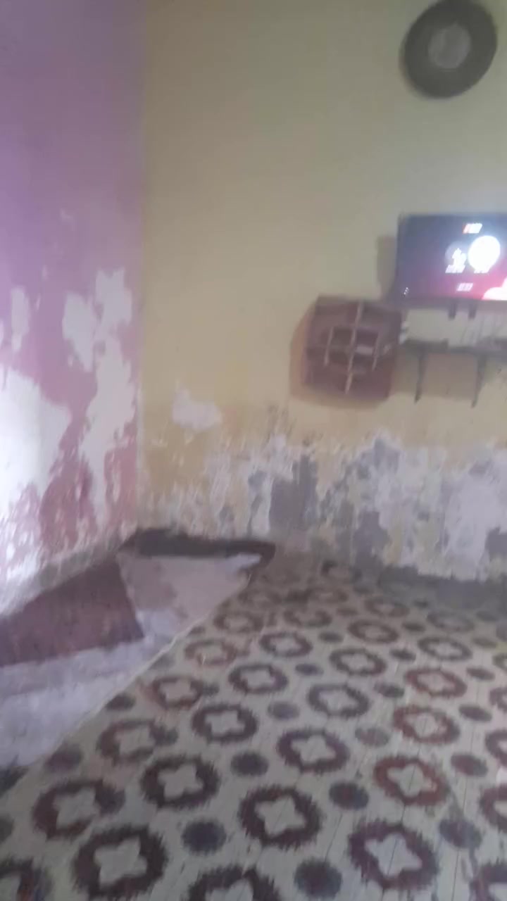 بيت البيع في كرمت علي مساحة متين متر بيت هو زراعي في سدة الناصية رقم التلفون ***********
