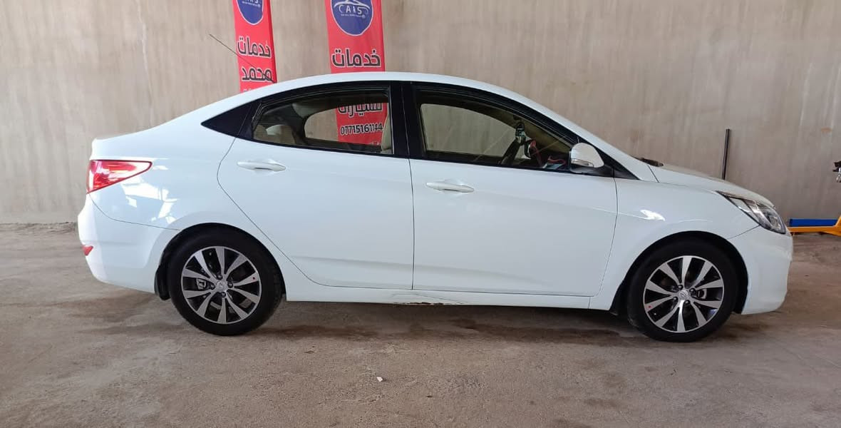 سلام عليكم
‏سياره اكسنت خليجي 2014 سياره كلش نضيفه مال بيت سياره كلين بدون صبغ و بدون ضربه و محرك مامفتوح مواصفات بلكامل شرط تحويل او وكاله 
‏السعر و تفاصيل /***********
‏
