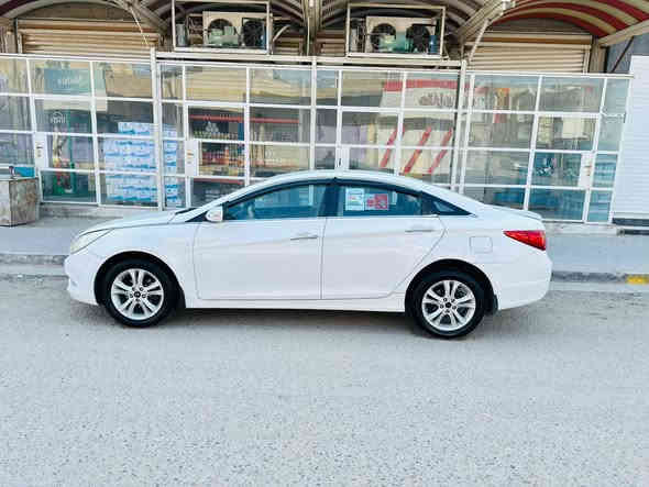 سلام عليكم 
السعر 105
سوناتا مديل ٢٠١٢ خليجي
فول عده الفتحه 
سياره كفاله عامه ضربه بارد صبغ تبديل 🤩🤩
عده قطعه وحده كلير
سياره جديده كلش  تاخذهه  تترحملي
سياره شاشه تبريد ثلج
حساس خلفي تحكم ستيرن 
لون يخبل مميز 
سياره مال بيت وتحفه 😊😊
***********
العنوان بصره الهوير
