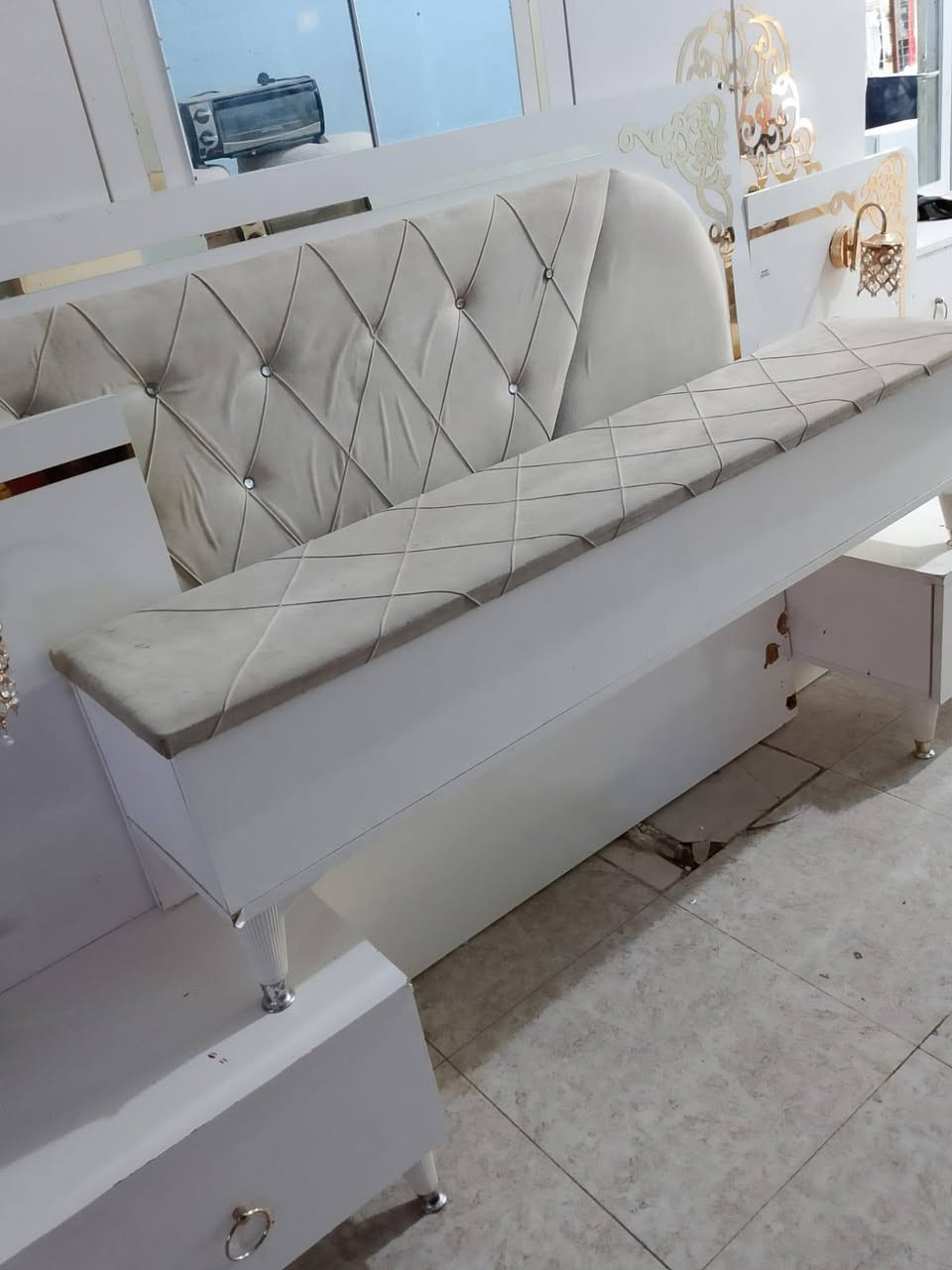 اغراض نضيفه للبيع مناسب سعر *********** واتساب
