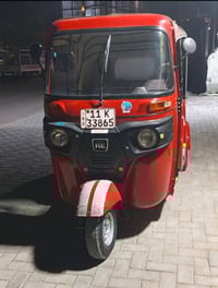 تكتك ٢٠ نضيفه محرك مجفت مره وحده السعر 5600  العنوان بغداد الدوره 0772...