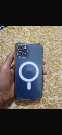 آيفون ١٢ برو ماكس • ٢٥٦ • بطارية ٧٦٪