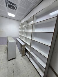 فاترينات للبيع ارتفاع 2.5m العرض 1متر  4فاترينات مع رسبشن  07816785310