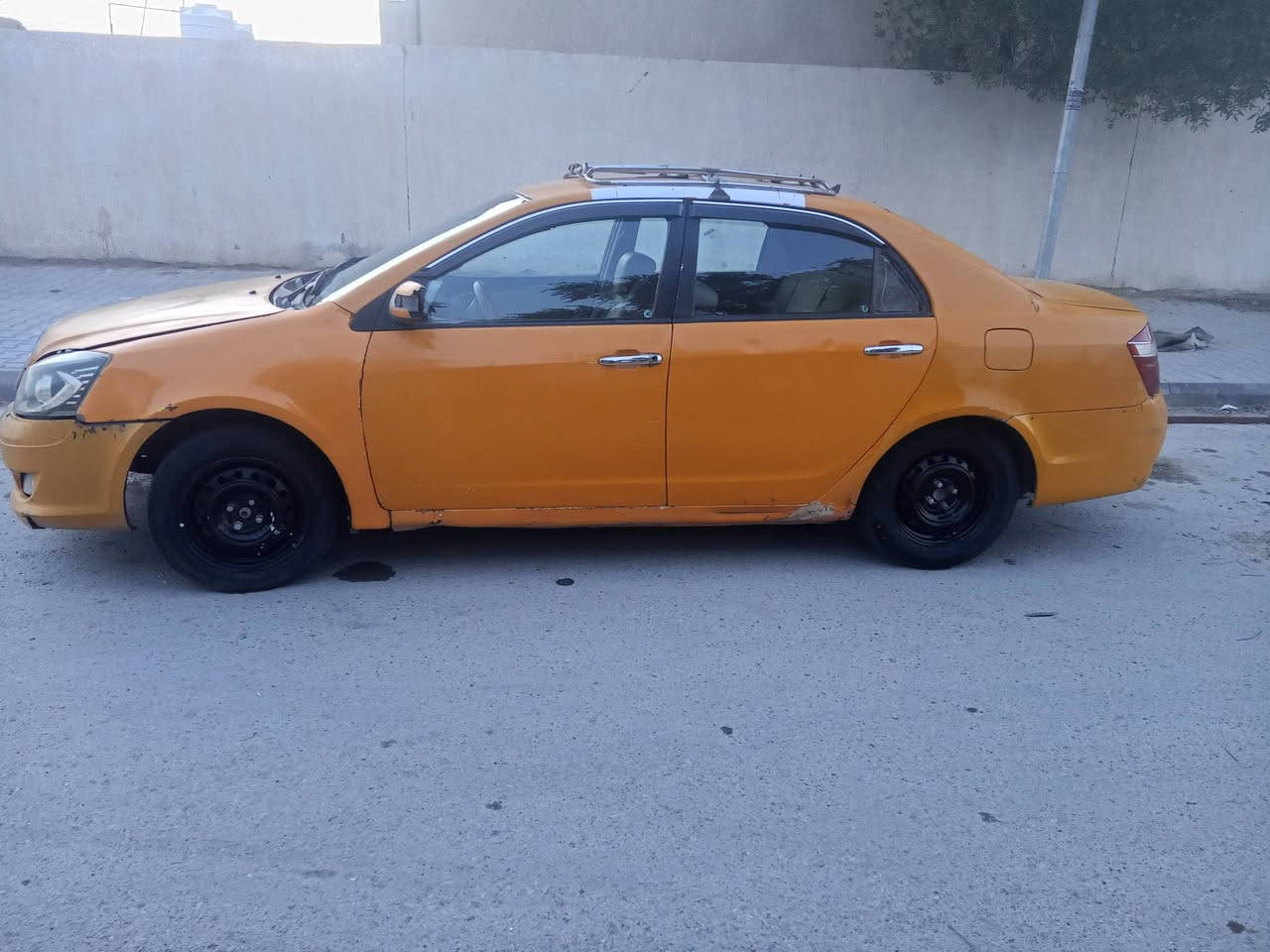 جيلي موبل رقم واسط  موديل 13بيع او مراوس سيارة جاهزة مكلف بنشر ***********
