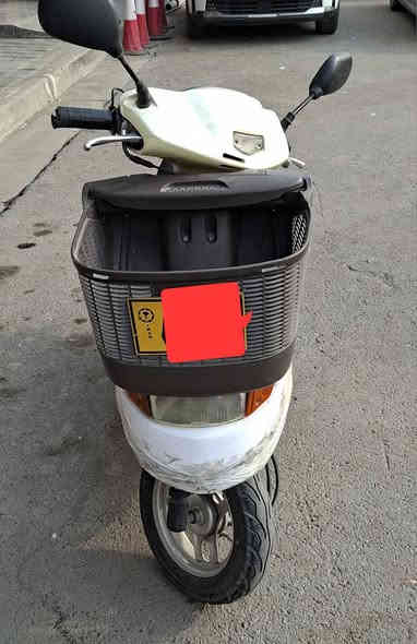 دراجة هوانداي سرعة ٦٠ للبيع
حالتها جيدة جدا
السعر ٤٠٠ الف
للأستفسار الاتصال على ***********
