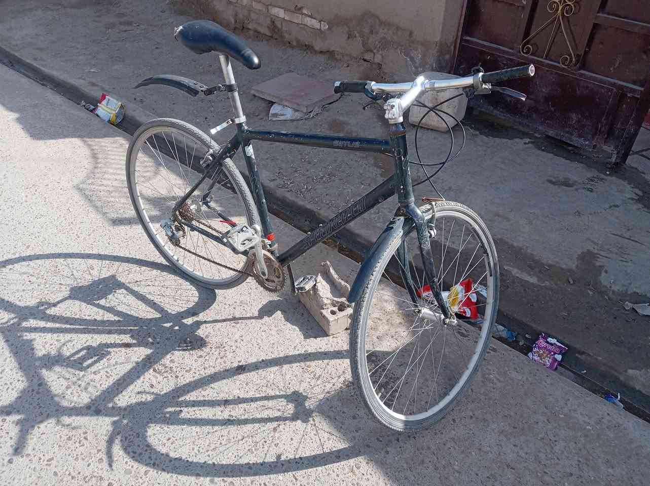 السلام عليكم 
بايسكل ياباني
بلادي جان مضموم
السعر:60  وبي مجال للطيبين
موجود فقط ماسنجر


**إذا كنت صاحب هذا الإعلان وتريد حذفه لأي سبب، رجاءا أرسل رسالة إلى الدعم الفني**