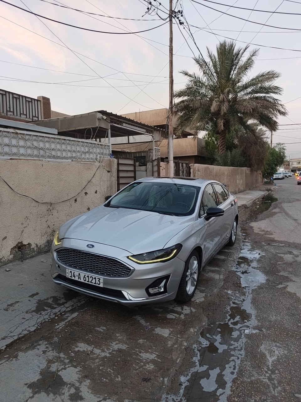 السلام عليكم 
فورت فيوجن ١٨
هايبرد تيتانيوم 
فول مواصفات
رقم بصره 
بسمي رقم جديد 
مصبوغه عام سياره السباب جارد 
بس صبغته مو شي 
السعر 103
ترهم همات قسط مقدمه ٥٠ وبل شهر ٣   بس بغير سعر 
للاتصال ***********
بغداد الدوره شارع ٦٠
