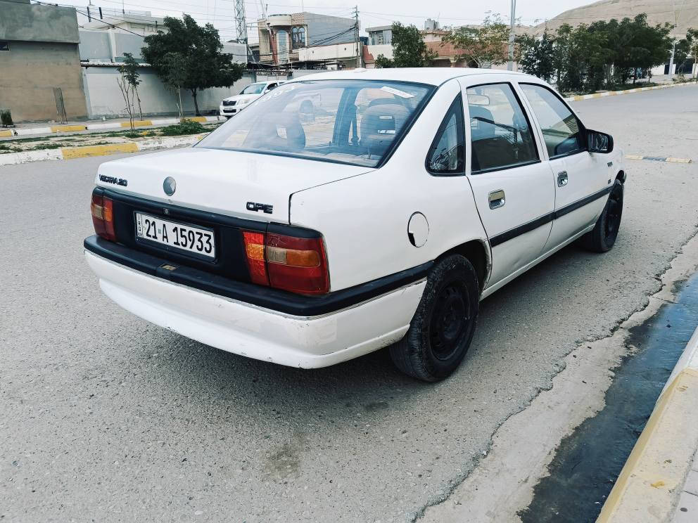 اوبل فكترا 1993 حجم 20
رقم سليمانية سنوية جديد لحد2030
بيها كوبون بانزين
محرك كير شرط كير عادي سقف سلايتabs
سيارة مابيها صبغ كلها عل بلاد 
مابيها حادث  مكفول شرط 
السعر43ورقة وبيها مجال
مكان دوز خورماتو
***********
*********** طوز, صلاح الدين
