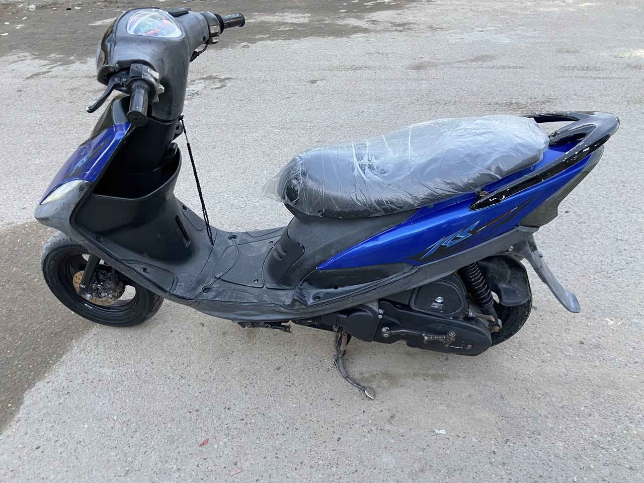 لسلام عليكم ماكس عدله للبيع
دراجه بلاديه   كهربايات كلها شغاله 

سلف وهندر نكره   شلعه ومعدل 

لسعر ((600)) وبيها مجال قليل لعنوان بغداد 

حي لبتول ***********
