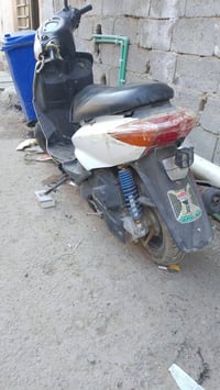 البيع دراجه سكنس شغاله نكره سلف سعر 300 وبيهه مجال وهاذه الرقم 0751371...