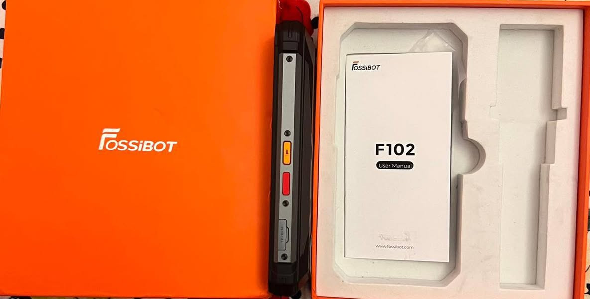 شاشة 6.58 بوصة FHD+ بمعدل تحديث 120 هرتز (عرض سلس).  ￼
• معالج Mediatek Helio G99 (أداء جيد في الألعاب والاستخدام اليومي).  ￼
 • RAM حتى 12 GB وذاكرة داخلية 256 GB.  ￼
 • بطارية ضخمة 16500 mAh + شحن سريع 33 W.  ￼
 • كاميرا خلفية 108 MP + كاميرات إضافية للرؤية الليلية والماكرو.  ￼
 • نظام تشغيل Android 13.  ￼
 • دعم NFC, GPS, Wi-Fi, OTG.  ￼
 • مقاومة للماء/الغبار والصدمات (معايير IP68/IP69K + MIL-STD-810G).

***********
