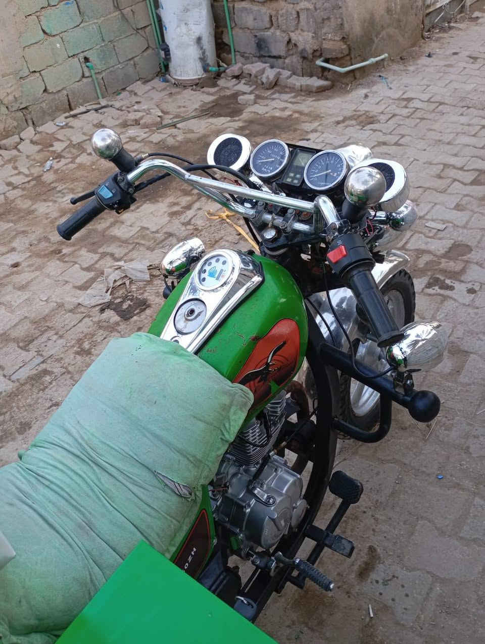 ستوته للبيع موديل 2020 مقفوله كفاله عامه اوراق اصولي باسمي المكان كربلاء طويريج السعر١٥٠٠هذا رقمي***********
