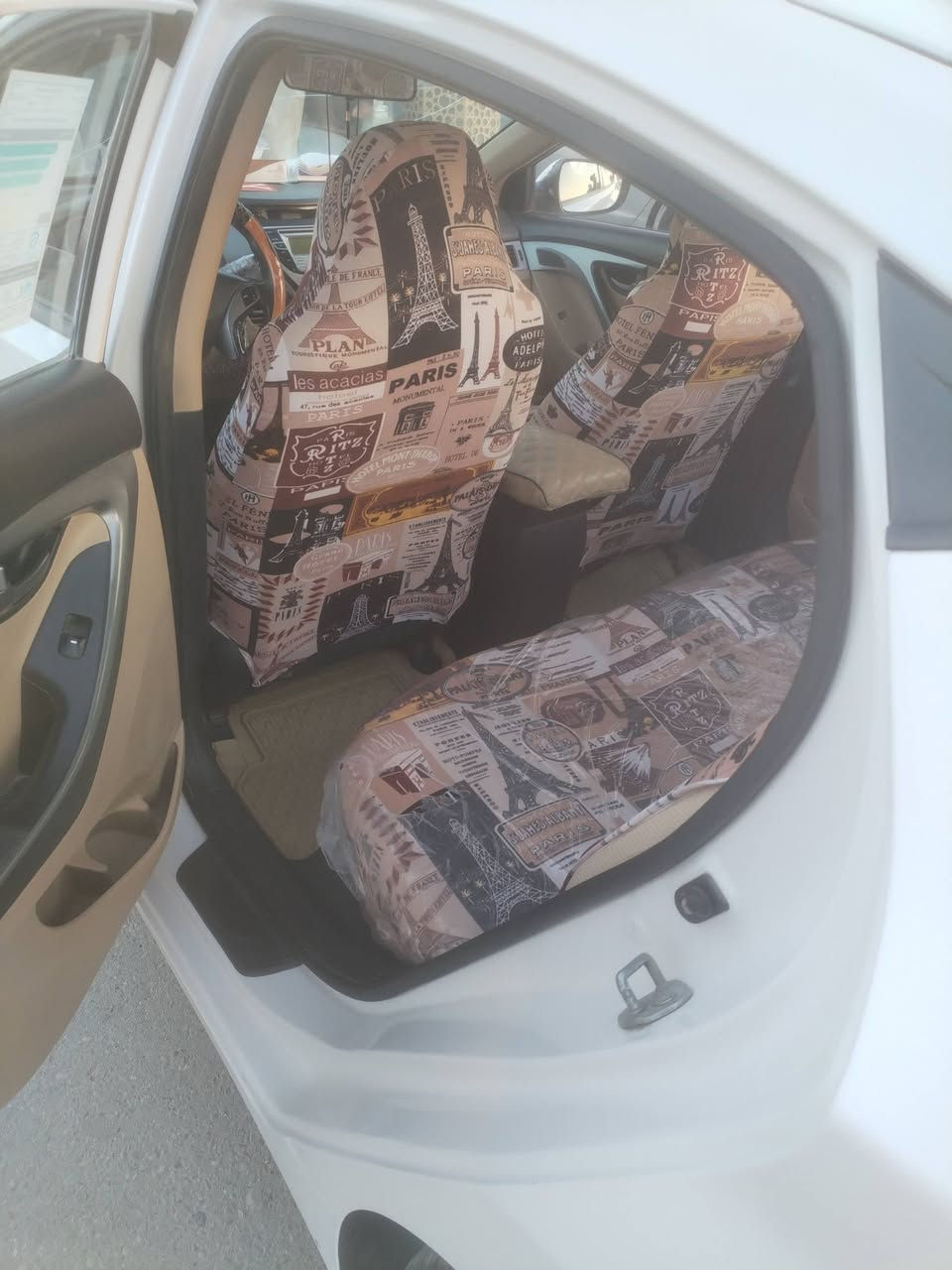 السلام عليكم انتره ١٤ ذي قار بسمي 1600 خليجي جاهزه تحويل مباشر بيه ٣ تبديل  سياره احله من الصور شاشه تحكمات مكينه كير خير من الله كفاله تبريد السعر ١٠٠ مجال بسيط المكان ذي قار ***********
