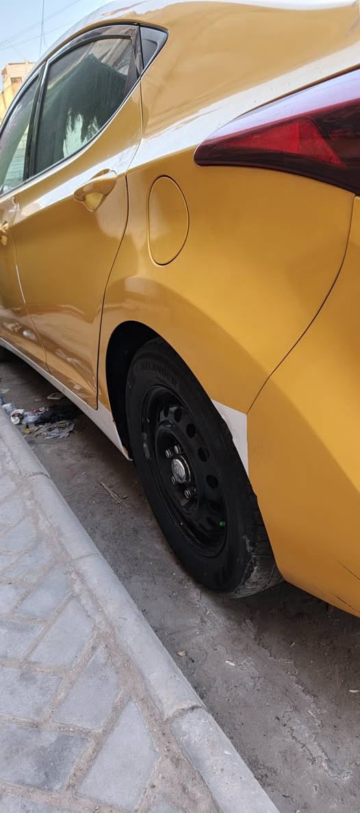 100$ 
***********
وارد امريكي 
سونارها بل منشور 
مدينه الصدر
