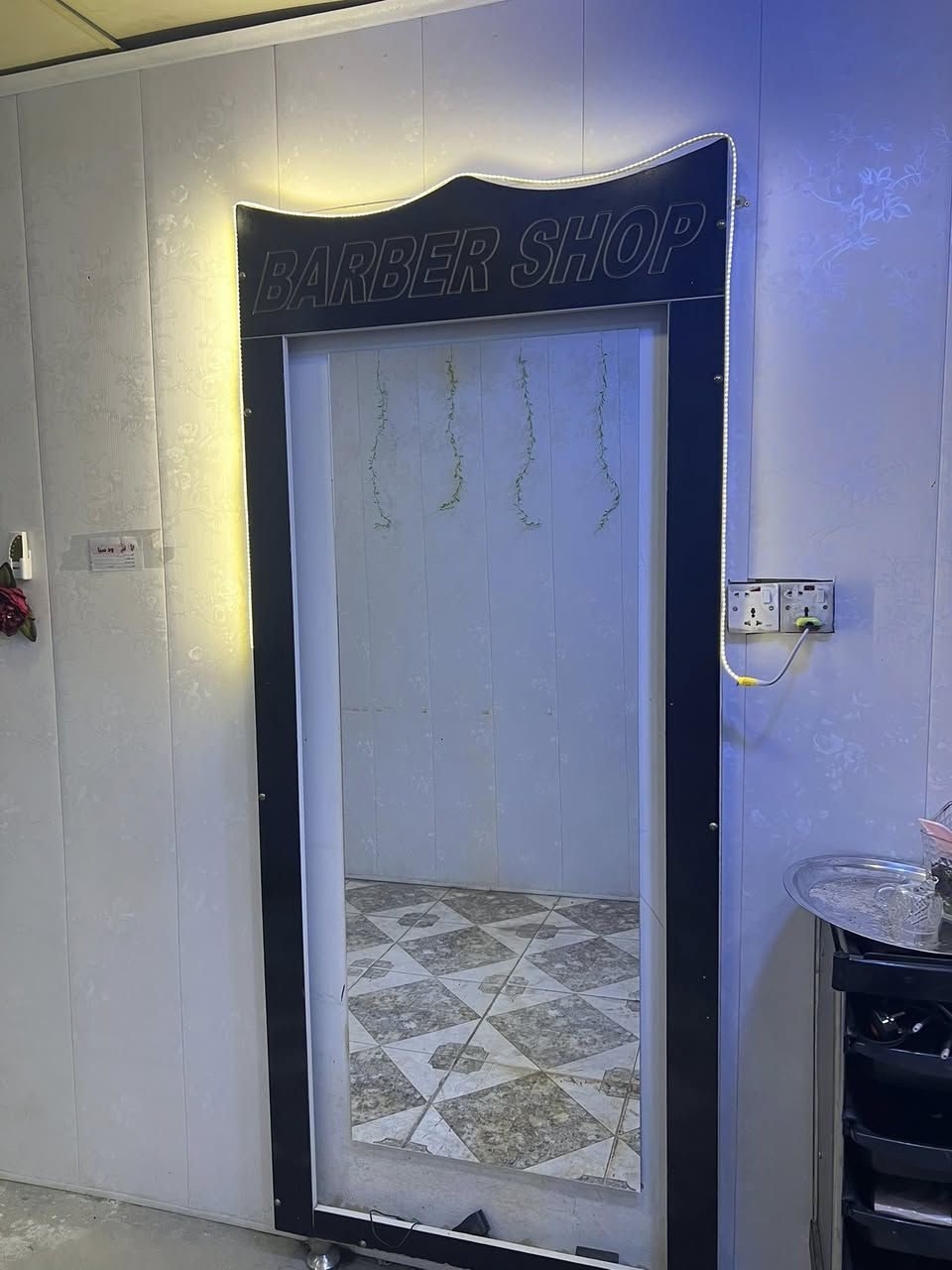 السعر ١٠٠ الف
مكاني الدورة/شارع الصحة


**إذا كنت صاحب هذا الإعلان وتريد حذفه لأي سبب، رجاءا أرسل رسالة إلى الدعم الفني**