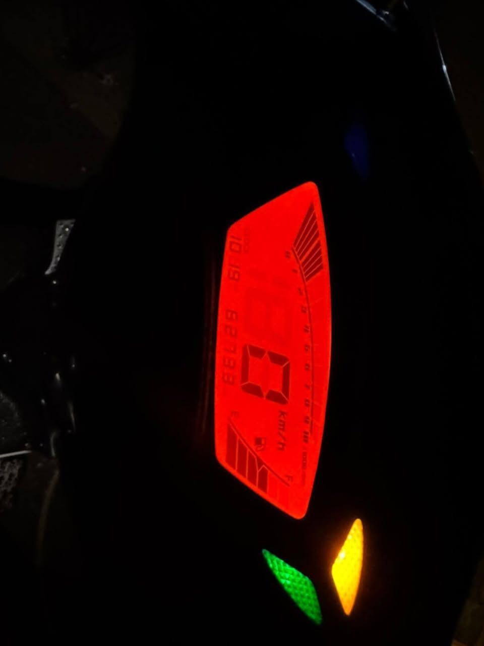 اسلام عليكم جيتي ار تزويد داخل وخارج  دراجه فلعه وبطناش تشك
الكاع وكله ختم واحد ماكو شي بيه مو شخلال
كله من التاير لتاير شغاله السعر 950
مكاني بغداد الغزاليه الاسفسار ***********
