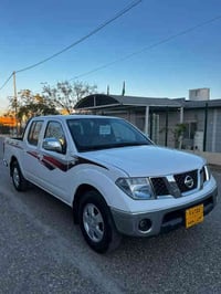 نيسان نافارا • ٢٠٠٩ • چەمچەماڵ