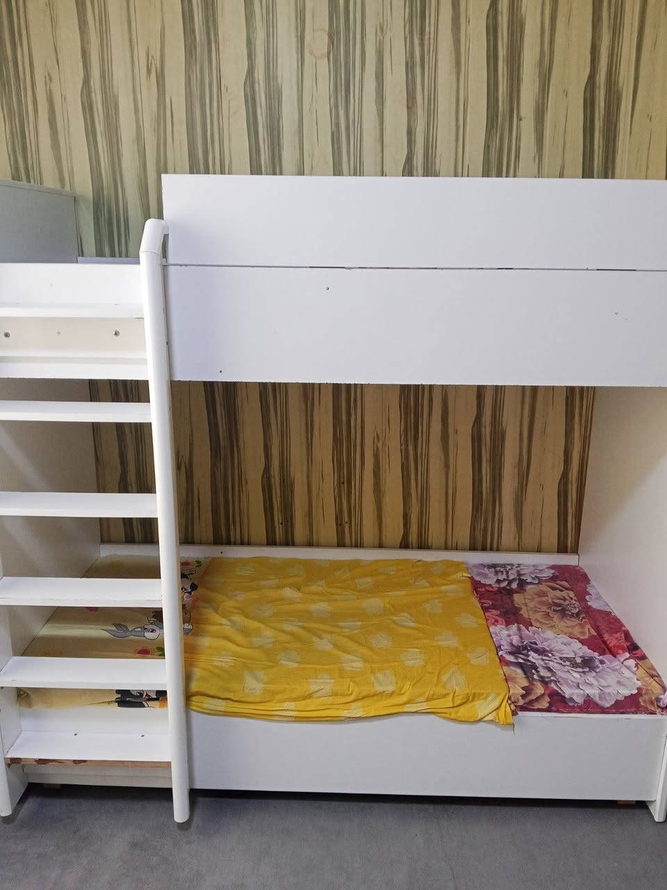 سيسه مى منالان دوقات تازه و جوان ماركه ى عه سل به دؤشه كه وه بؤفرؤشتن *********** السليمانية, العراق
