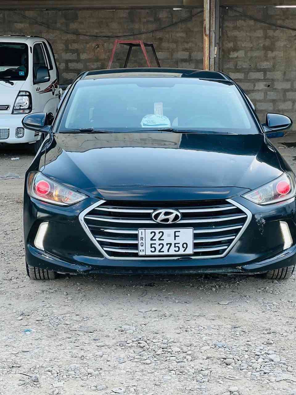 السلام عليكم
للبيع الانتره موديل 2017 رقم اربيل رقم الجديد 

محرك كير شرط 

امريكي  ضرر قطعه وحده فقط جامرلغ مبدل فقط 

سياره خير من الله 

جديده ب معنه الكلمه مال بيت 

السعر 110 وبيها مجال للطيبين 

مكانها صلاح الدين العلم 

للاستفسار 

ع الرقم ***********
