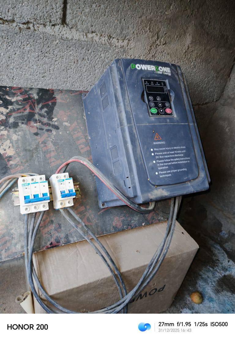 السلام عليكم طاقه للبيع جديدة مستخدمه قليل اخذتها بشهر8 المكان طريق كربلاء نجف عمود914 الرقم للاستفسار‏/‪***********‬‏
