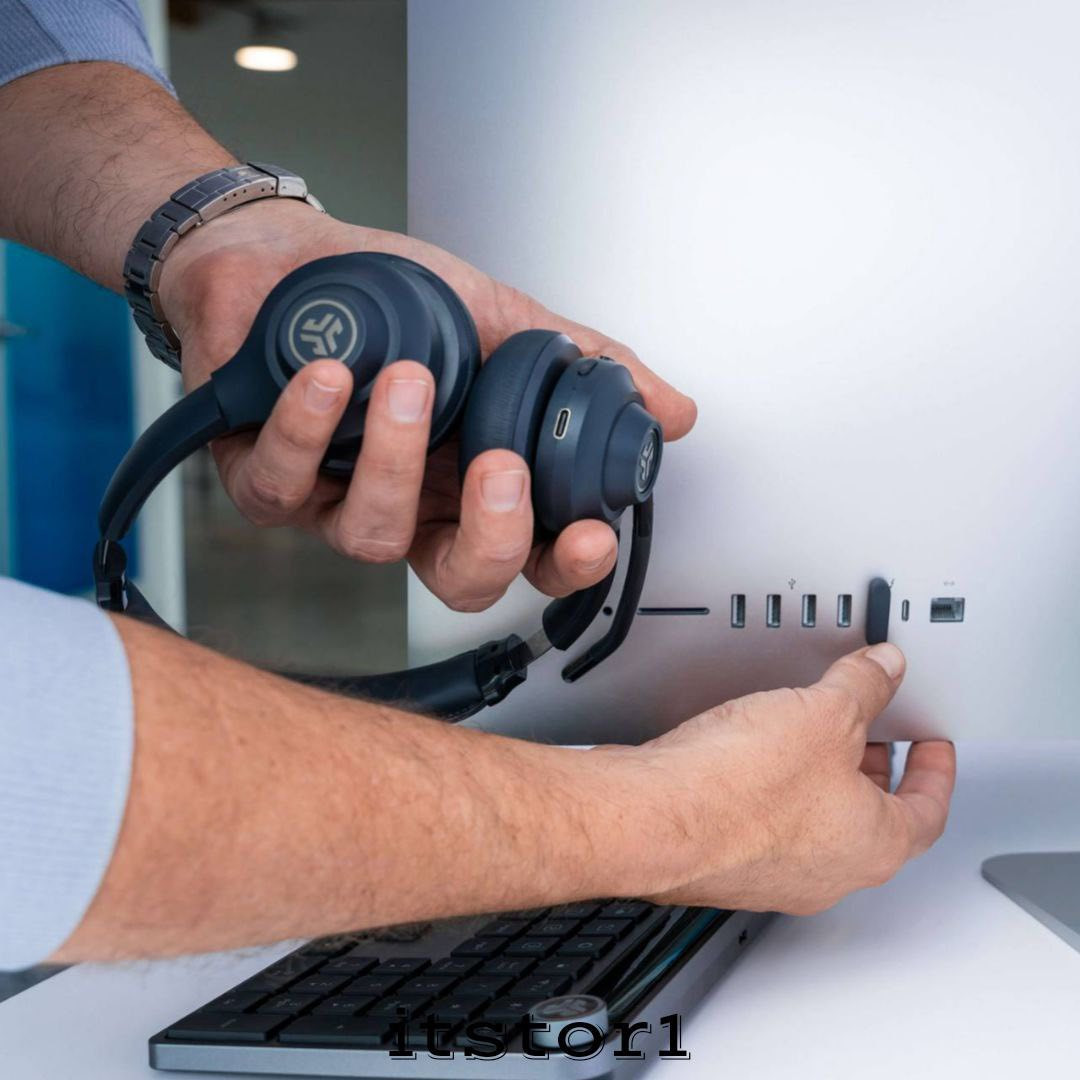 سماعة JLAB الأصلية - الخيار الأول للعمل والدراسة 🎧

المميزات:

 * اتصال مزدوج: شبك عبر البلوتوث أو قطعة الـ USB-C المرفقة (تشتغل على الحاسبة والموبايل بنفس الوقت).

 * مايكروفون احترافي: صوت واضح جداً في المكالمات مع خاصية كتم الصوت السريع.

 * بطارية عملاقة: تشغيل مستمر لأكثر من 45 ساعة.

 * راحة تامة: وسادات ناعمة مصممة للاستخدام الطويل بدون تعب.

 * شحن سريع: منفذ Type-C متطور.

للحجز: أرسل رسالة إلى الخاص (Direct) 📥

#عرض_خاص #ستاند #سيلفي #تخفيضات #تصوير 

#سعرها ٢٥ الف

#توصيل ٥ الف


**إذا كنت صاحب هذا الإعلان وتريد حذفه لأي سبب، رجاءا أرسل رسالة إلى الدعم الفني**