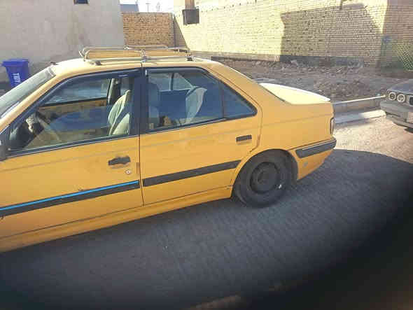 السلام عليكم بيجو بارص ١١ گير ومحرك بالصندوگ صدر جديد دبلات خلفي جدد رقم بصره سنويه ل نهاية ٢٥ مصفره هيئه وغرامات مكان كوت السعر ٢٠ وبيها مجال الشراي يتصل ***********
