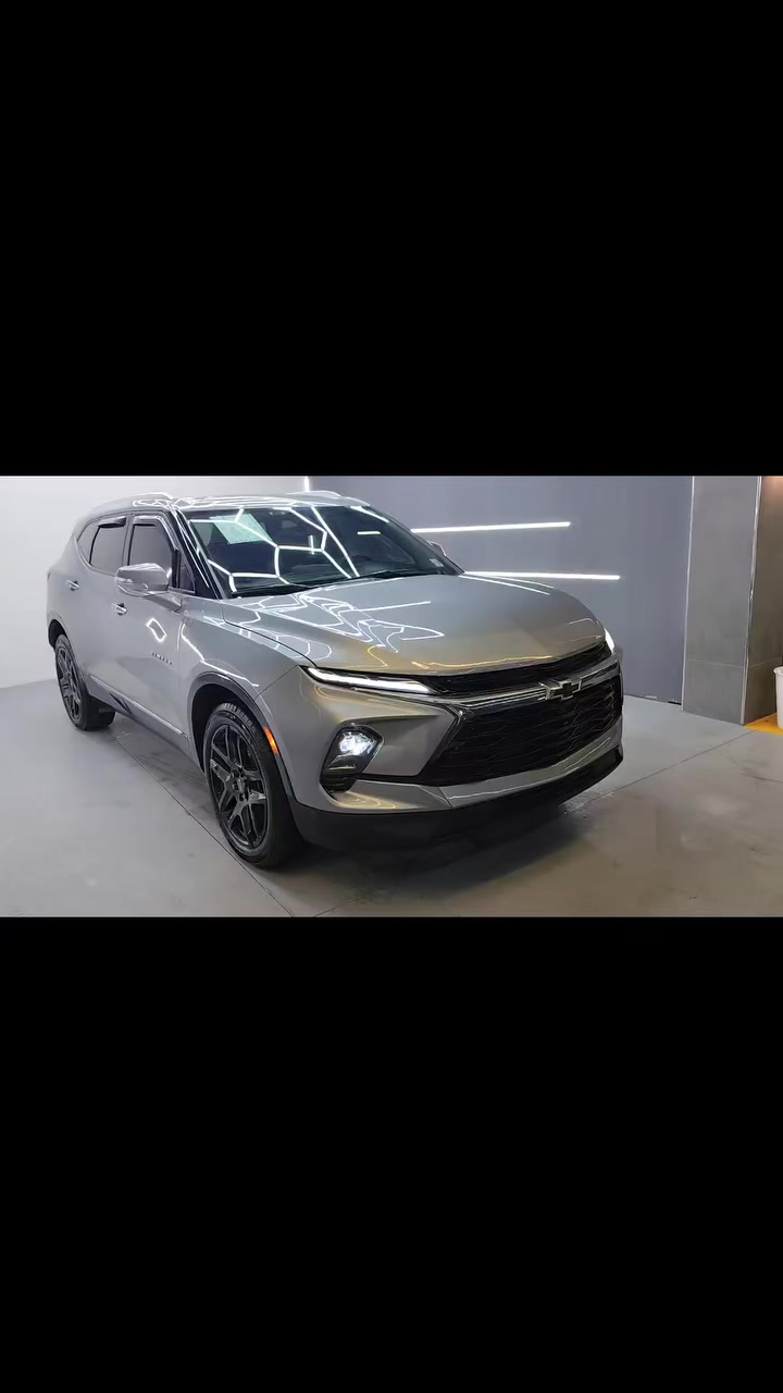 2023 شوفرليت بلايزر بريمر 6سلندر
مواصفات فول أعلى فئه 1/1 ..بانوراما ...كاميرا 360 ..فورويل..كشنات تبريد و تدفئة
بدون رقم كاتي تترقم شمالي فقط..مكان بسليماني
...قطعتين صبغ جاملخ امامي و جاملخ خلفي طرف سائق 
بدون شاصي بدون لغود..
سعر 200💰 ورقه
📞***********☎️
