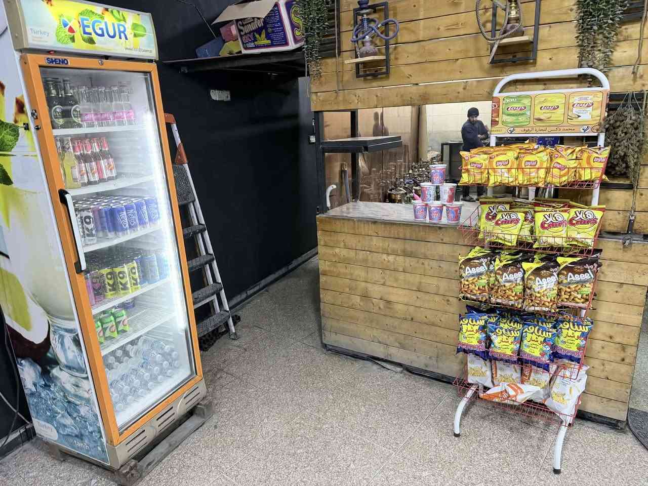 سلام عليكم
📢 تم افتتاح كوفي كاردنا بادارته الجديدة العنوان حي الجهاد نهاية شارع الشارقة مجاور صيدلية دواء الشارقة 

يتوفر اراكيل وخلطات جديدة ومتنوعة🍋🍎🍏🍊🍇🥝♨️♨️

ومشروبات باردة🍹🧊 +مشروبات ساخنة☕️🥛+ سناكات🍫🍩🍿🍰🍪

تريد تغير مزاجك شرفنة دورياتنة متخلص

دومنة +ورق🎲🥇🥈🥉

ويسعدنا🫡🫡 حضوركم…


**إذا كنت صاحب هذا الإعلان وتريد حذفه لأي سبب، رجاءا أرسل رسالة إلى الدعم الفني**