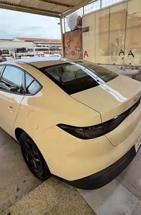 هاوريان • تاكسي • ٢١٠٠