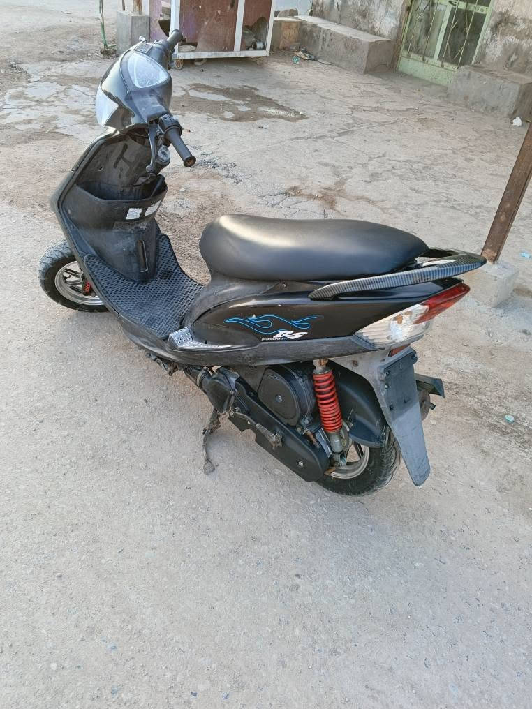 ماكس كفاله مامفتوحه كلشي شقال وبلاديه ختم واحد ويه المكينه سلف هندر لايت عالي وناصي هورن سكنات بريكات وره وكدام قفل جنطه قفل سيتيىن تايرات جدد باتري جديد دبلات شقالات مكينه خرسه ماينسمع صوته المكان البصره الهارثه السعر 700بيه مجال قليل الموشراي لايراسل *********** الدراجه جديده كلش ويل كب البصرة, العراق
