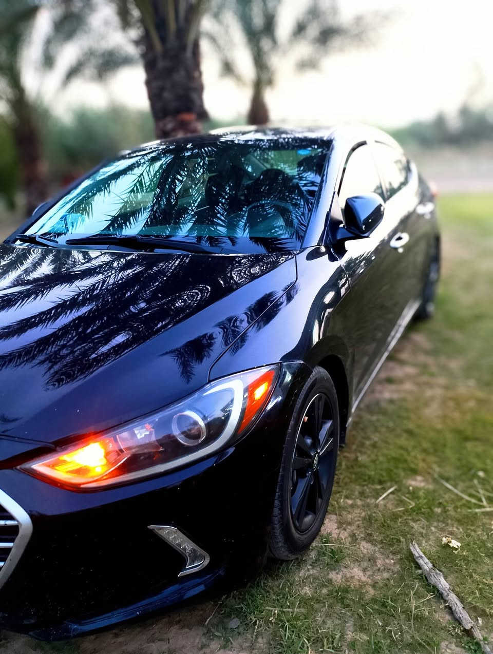 للبيـــــ2017ــــع
سلام عليكم 
النترا وارد امريكي 
ضرر باب السايق مبدل ببلادي وشويه جوه الباب ضرر موجود بالسونار
الباقي كفاله
مكينه 2.0 
كيرAT
تبريد كامل  جديد
ماشيه 122000 ميل
3 مودات قياده
مثبت سرعه
شاشه لمس 
كامره دواره
مقاعد قماش
التفاصيل اكـــثر خاص 
او واتس اب***********
