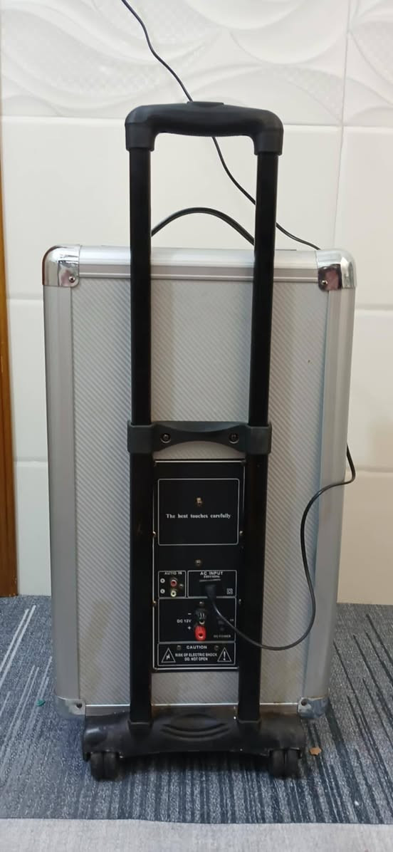 سبيكر للبيع
اتصال على الرقم ***********
