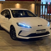 سيل فايف زيرو ماشيه 3 ألف بعدها جديده سياره جديده بعدها بلزكات الشركه ...