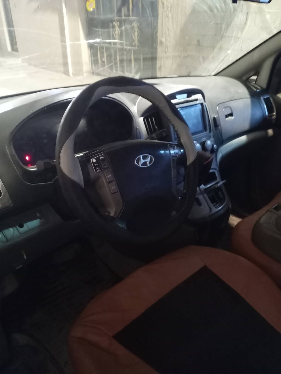 ستاركس للبيع موديل 16 رقم بصره مشروع وطني سياره بيها صندوك مبدل وباب السايق بي صبغ وبيها بارد كد شبر سياره جاهزه حداديه تخم تاير تبريد مكينه نضافه احله من صور سياره تخبل سعر 215 بيها مجال رقم***********
