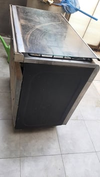 طباخ مستخدم • غسالة مستخدمة • محتاج ترتيب