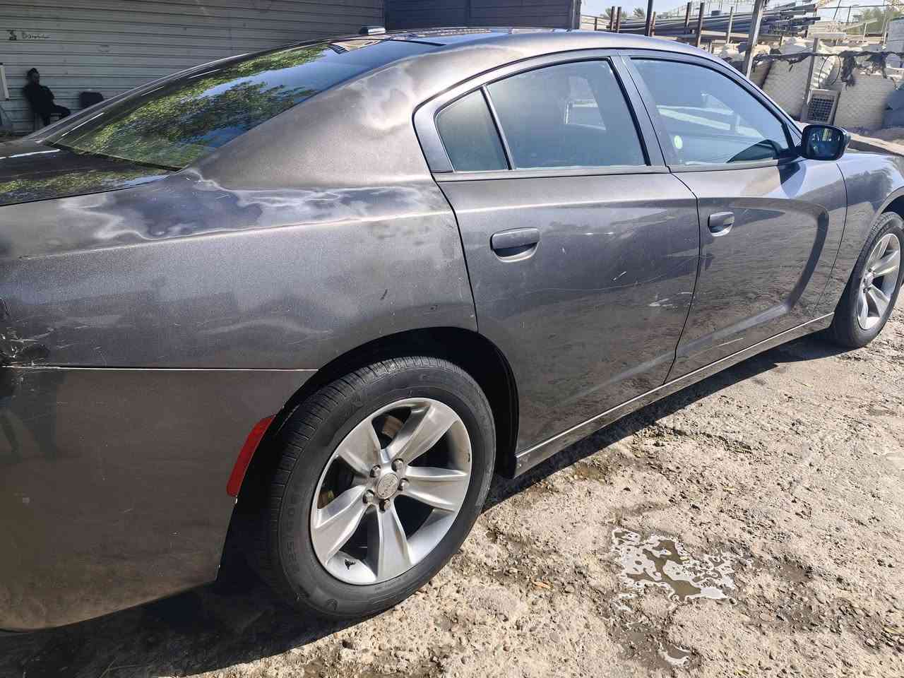 السلام عليكم جارجر ٢٠١٥  SXT مكينة ٣٦٠٠ مكينة كير تبريد اكسل تخم تاير بيه ٣قطع صبغ بدون داخل  السيارة جاهزة خير من الله ماشية ١٥٤الف مكاني بغداد سعر ١٥٢ وبيها مجال سونار موجود ***********
