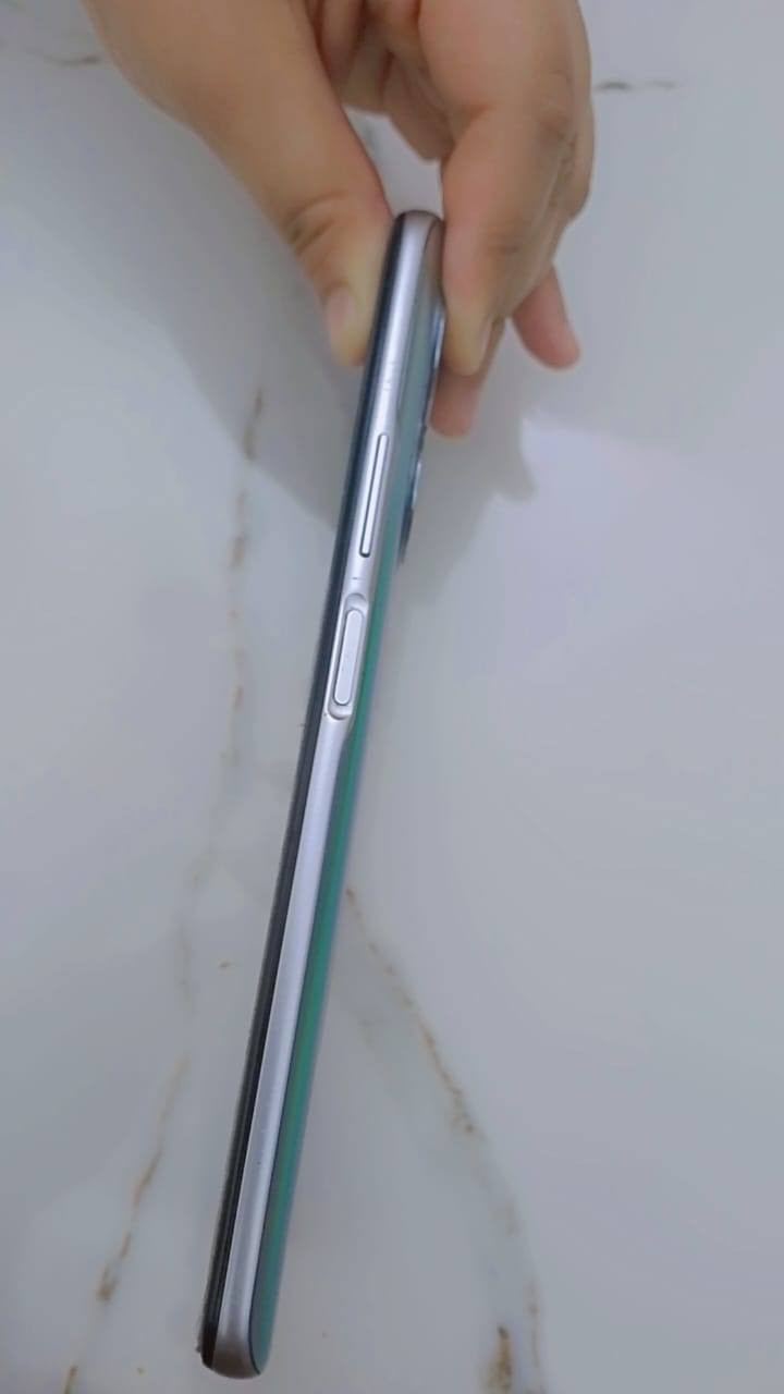 البيع


**إذا كنت صاحب هذا الإعلان وتريد حذفه لأي سبب، رجاءا أرسل رسالة إلى الدعم الفني**